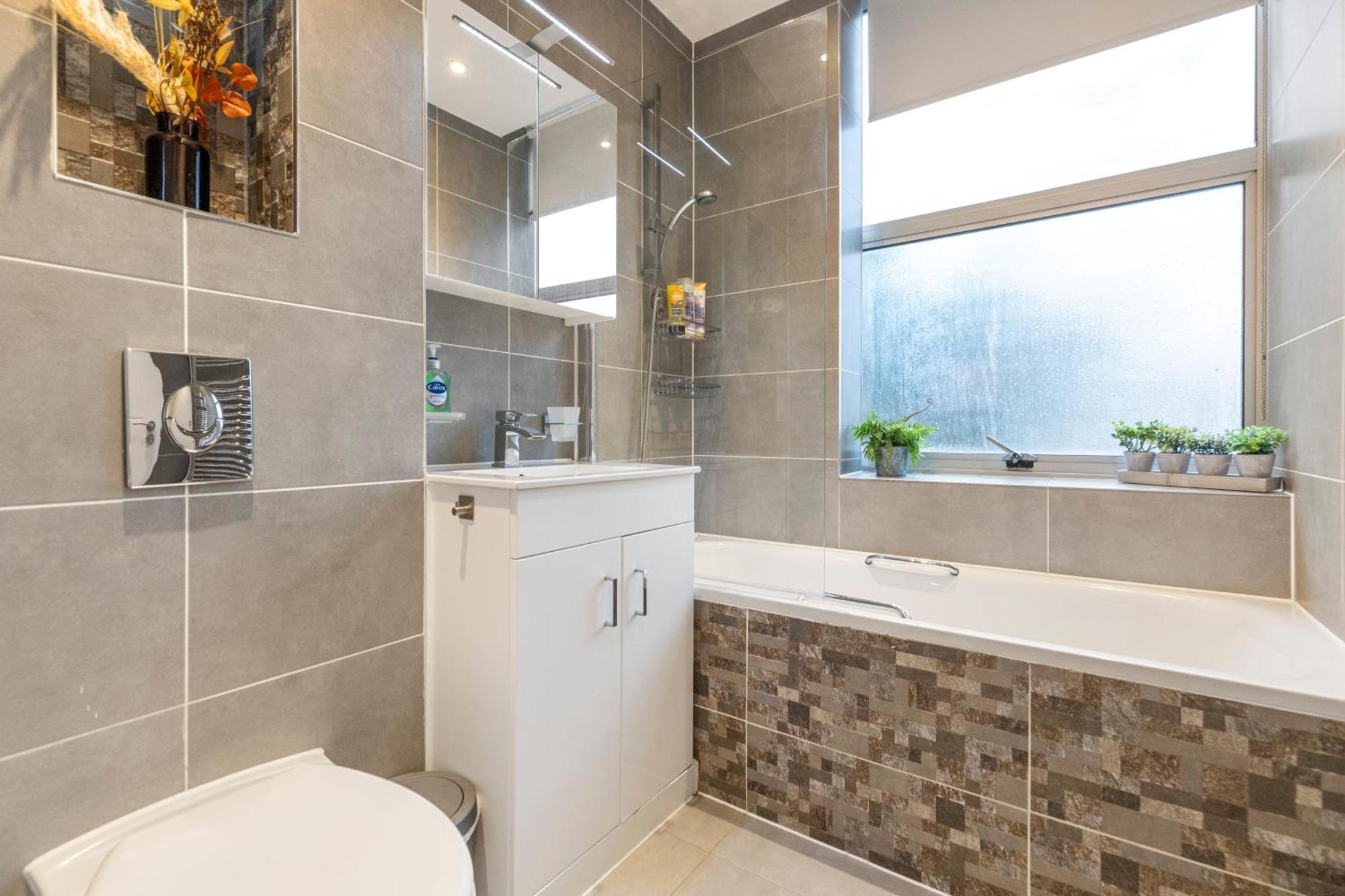 Cosy Retreat In The Heart Of Golders Green Londra Dış mekan fotoğraf